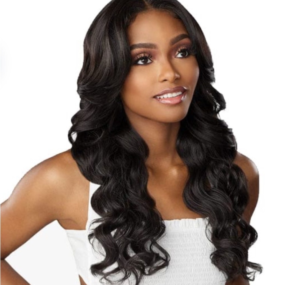 Sensationnel Dashly Unit 26 Lace Front Wig